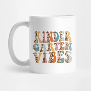 Funny Leopard kindergarten Grade Vibes Retro Back To School Mug